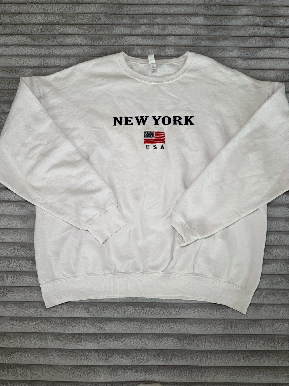 Vintage New York USA White Crewneck Sweatshirt